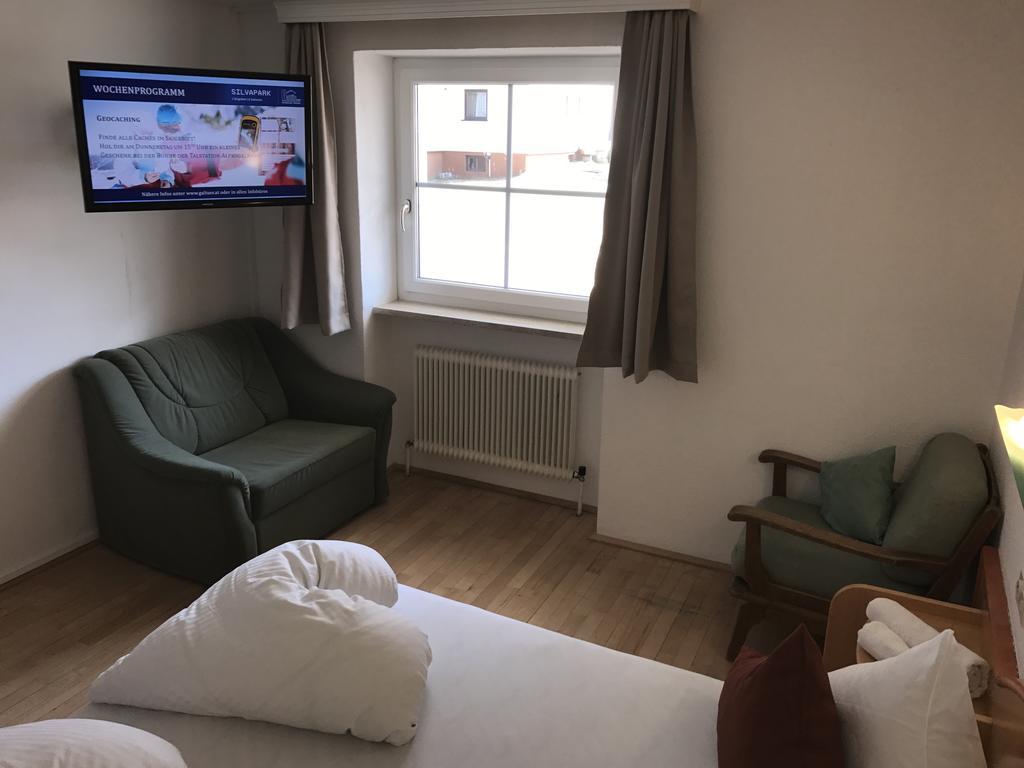 Clubdorf Hotel Alpenrose Galtuer Ngoại thất bức ảnh