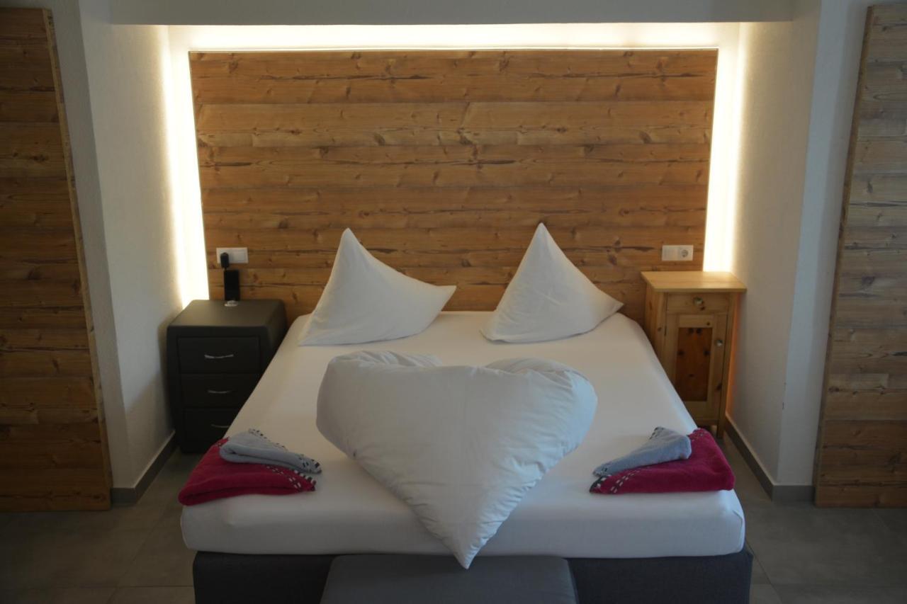 Clubdorf Hotel Alpenrose Galtuer Ngoại thất bức ảnh