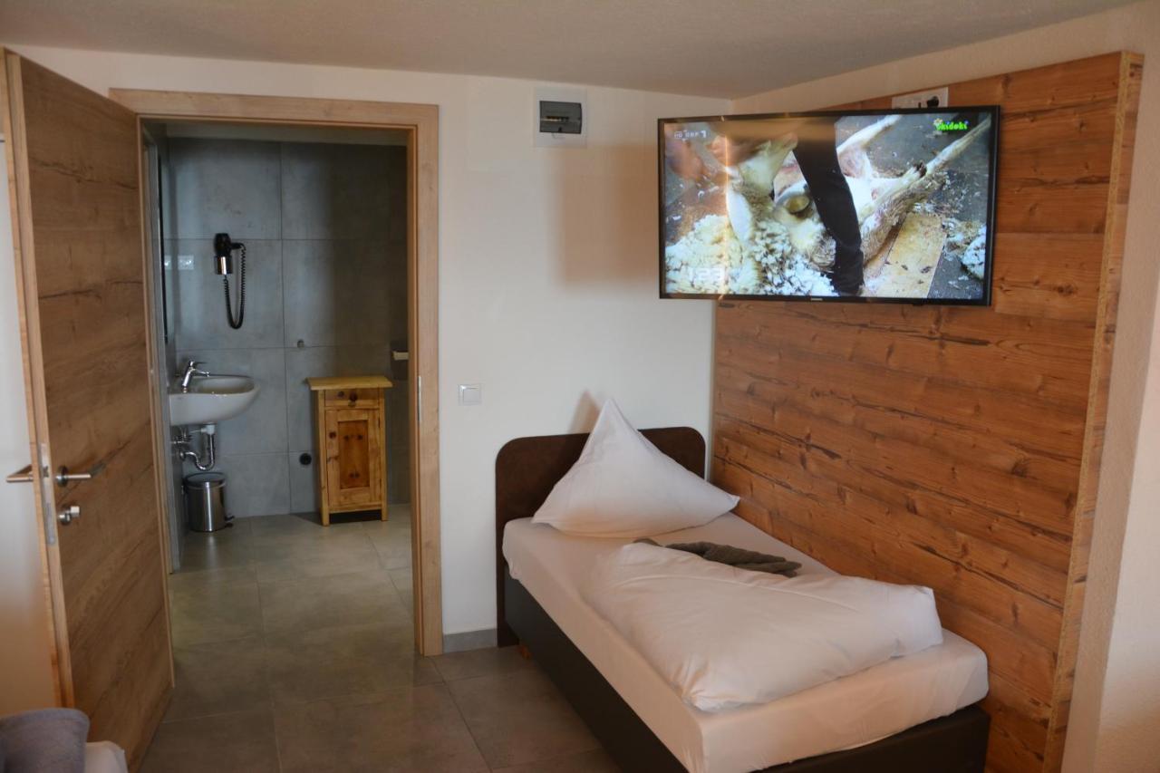 Clubdorf Hotel Alpenrose Galtuer Ngoại thất bức ảnh